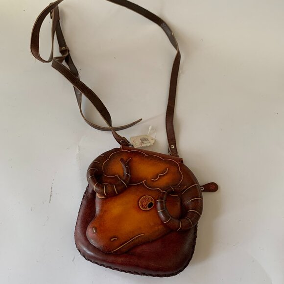 HAND MADE EMBOSSED GENUINE LEATHER GOAT RAM (CAPRICORN) CROSSBODY PURSE HANDBAG - Picture 4 of 10